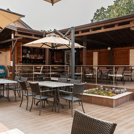 Boutique Wellness Hotel Ambrosia 切尔诺莫雷茨 外观 照片