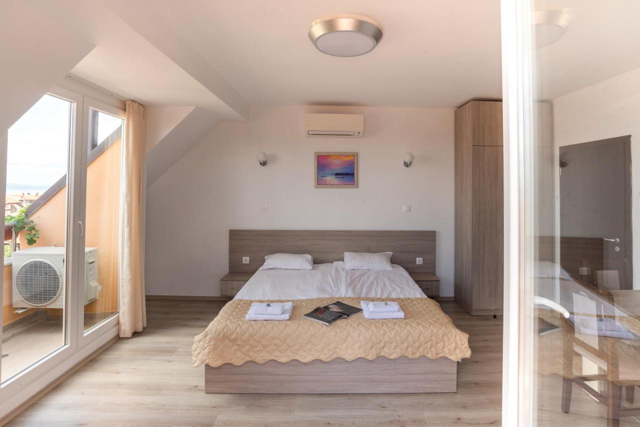 Boutique Wellness Hotel Ambrosia 切尔诺莫雷茨 外观 照片